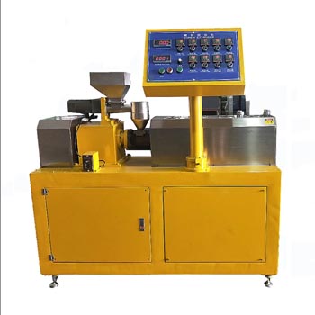 Custom Plastic Extrusion Machines