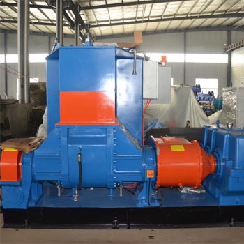 Heavy-duty industrial kneader for mixing polymers, rubber compounds, adhesives, and sealants